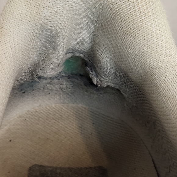 Veja campo white with yellow trim lace up rubber sole size 9 - Picture 14 of 15